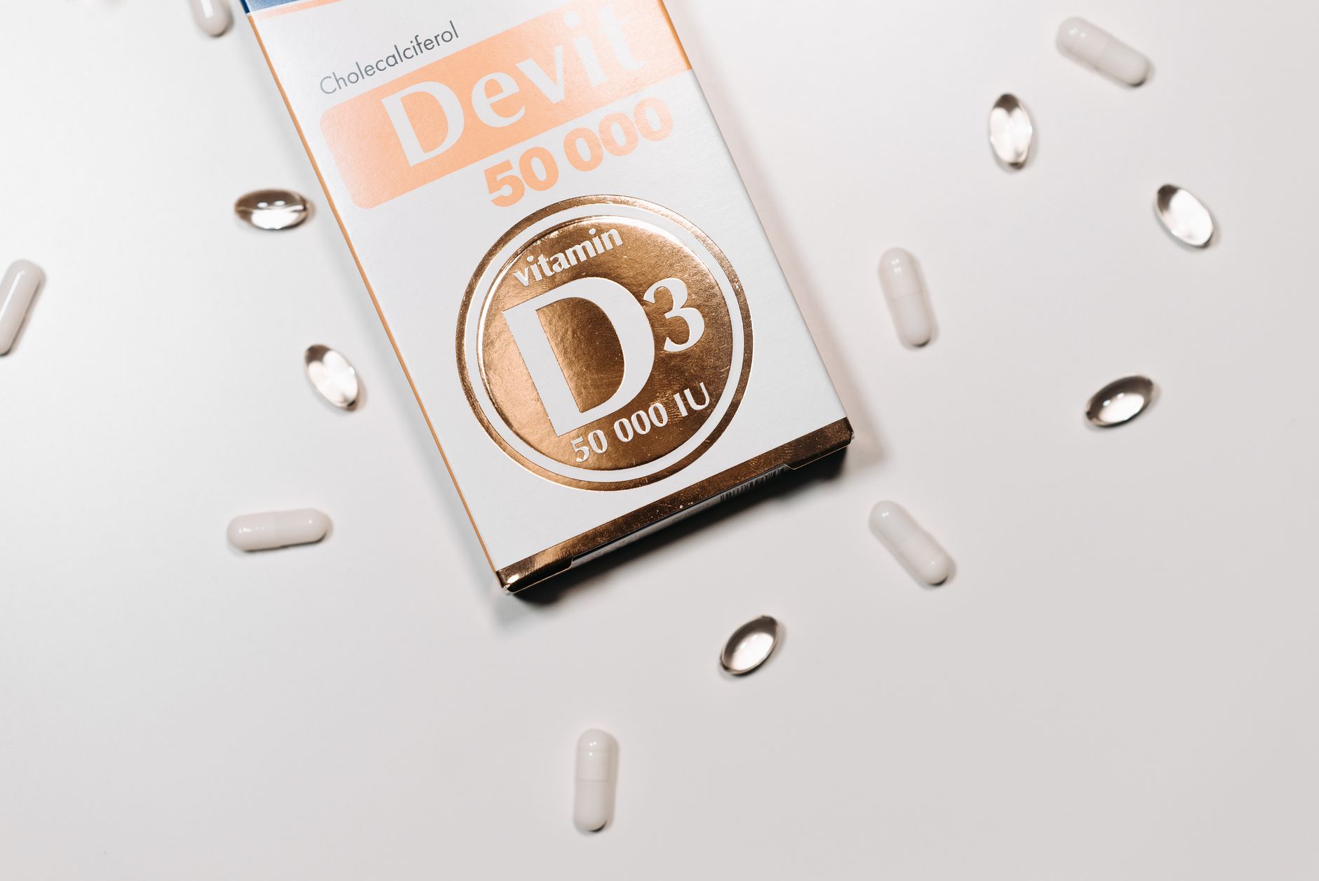 Vitamina D2 e D3: diferenças, fontes e como escolher
