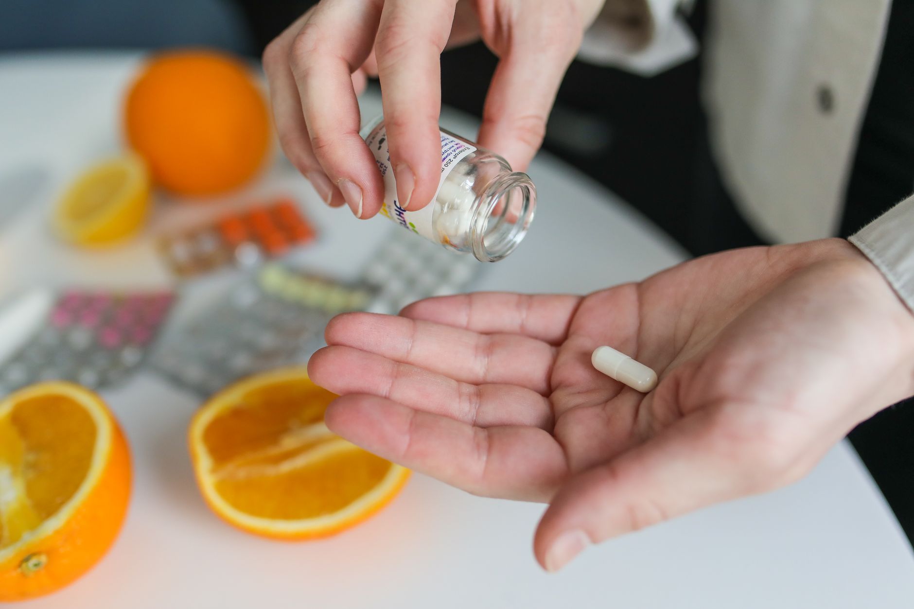 A vitamina C realmente previne resfriado?